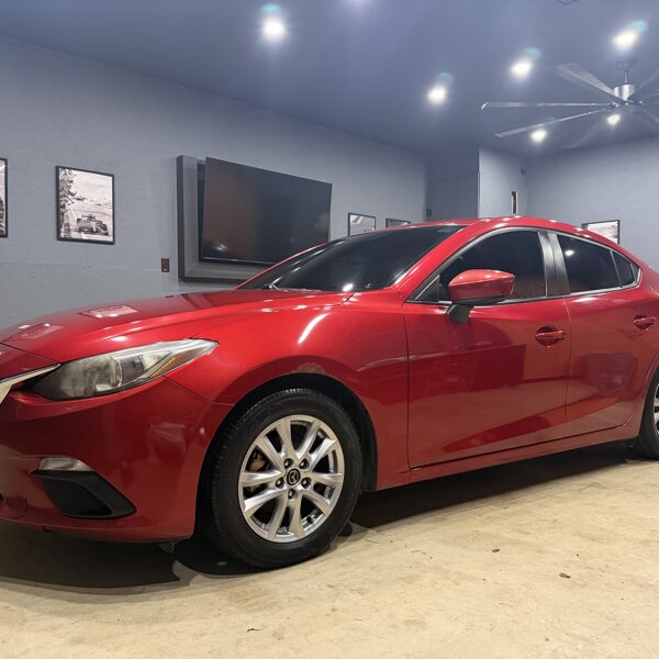 Mazda 3 - Red