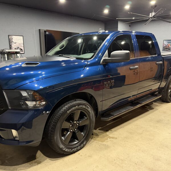 RAM 1500 - Blue
