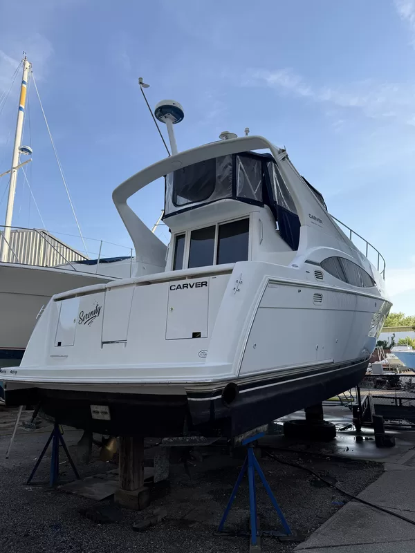 2000 Carver 350 Mariner